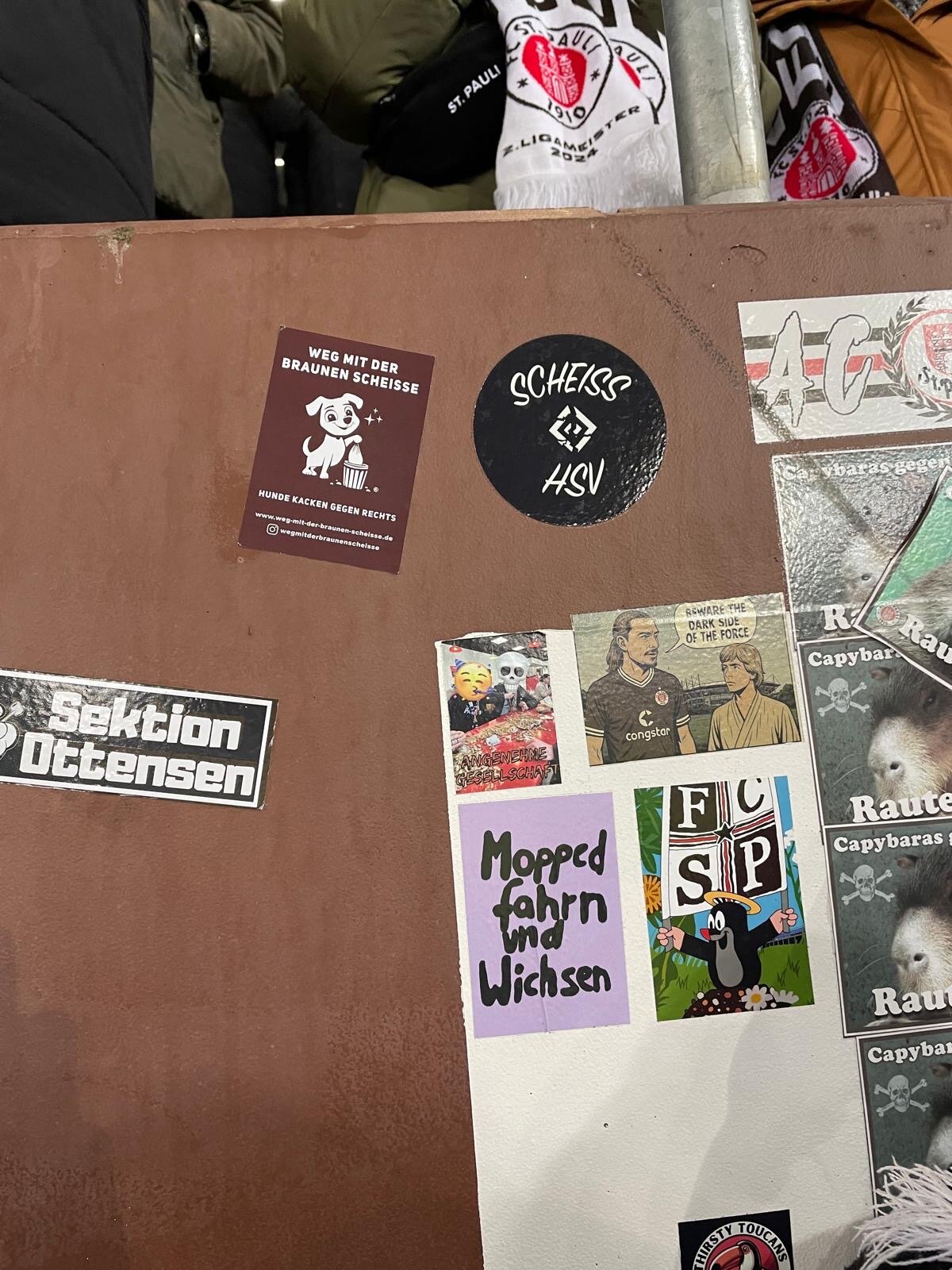 172b411b-1913-4aa1-9687-fc8b12ec879e