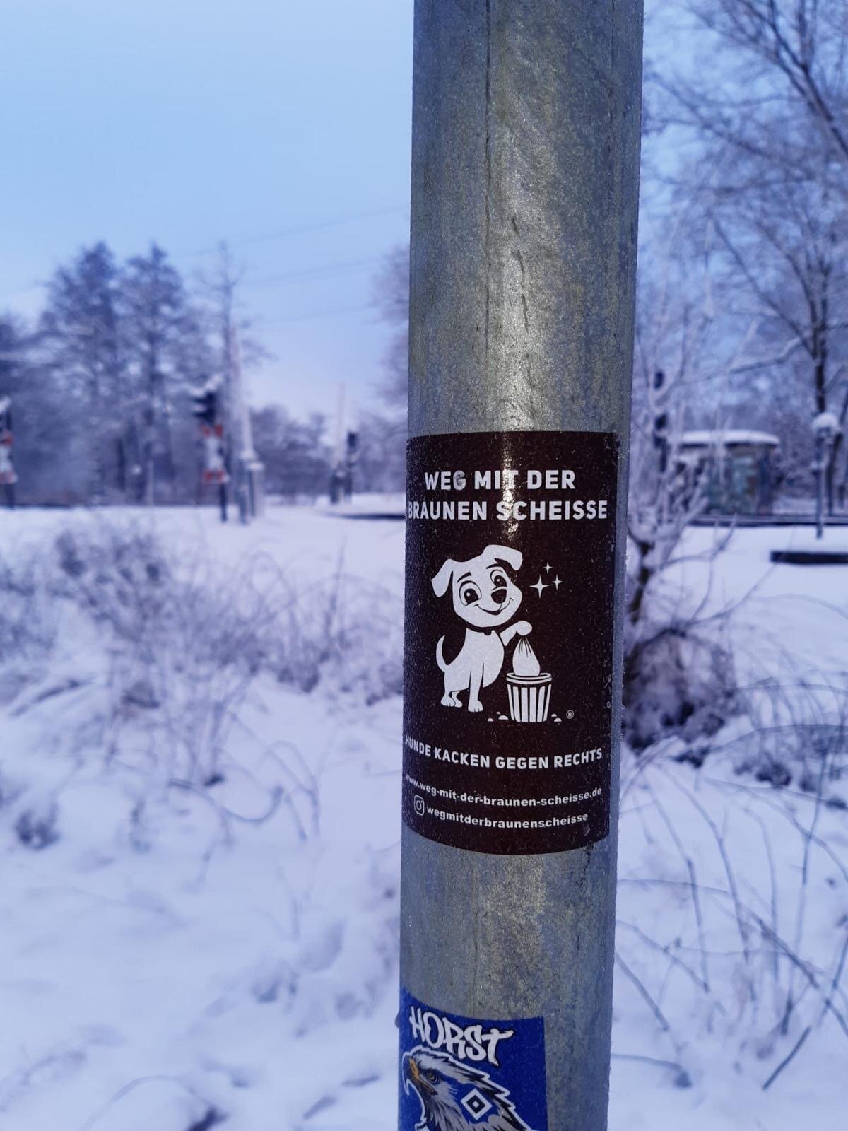 f5682ee0-5e5e-4067-99f6-13d624c2ba33