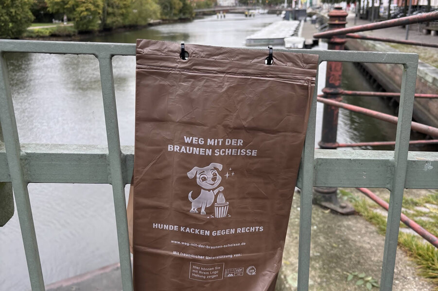 hunde_kacken_gegen_rechts_53