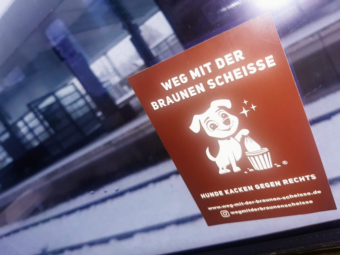 762a7b93-2089-46f7-bc47-ebfb34f101e6