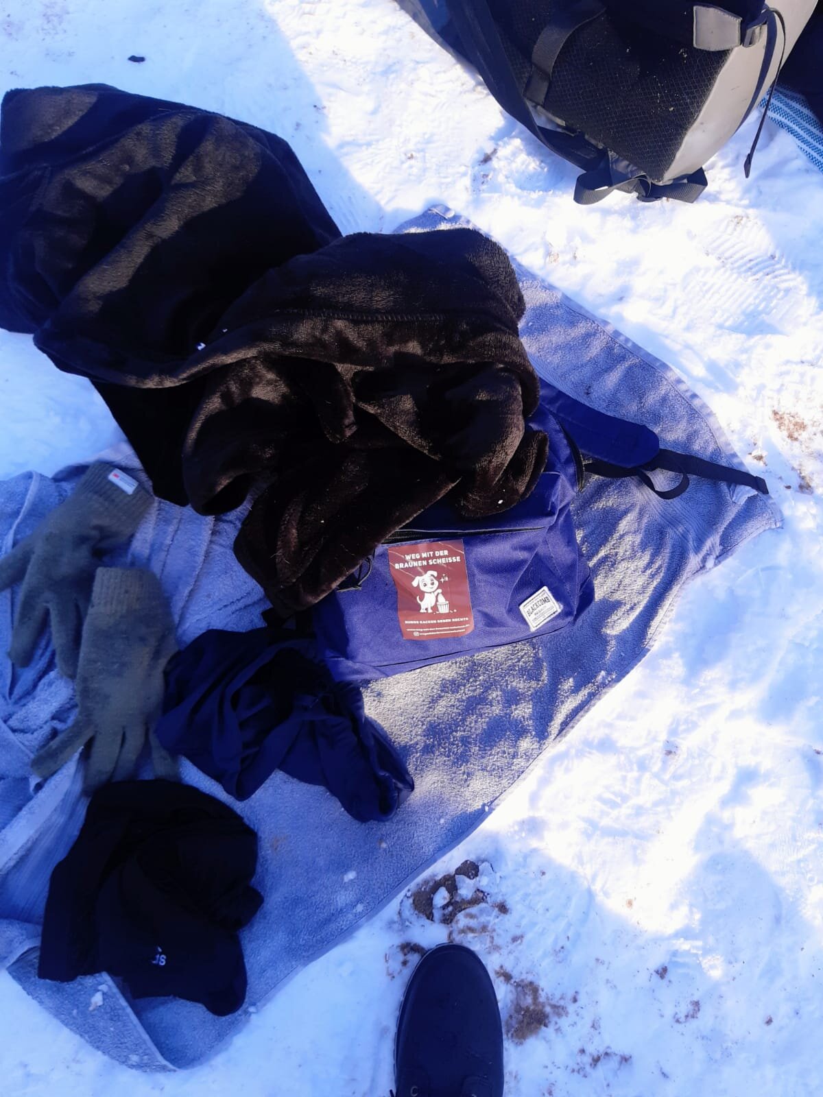 0afa0e43-9b8c-4387-b39a-35c9883a25e3