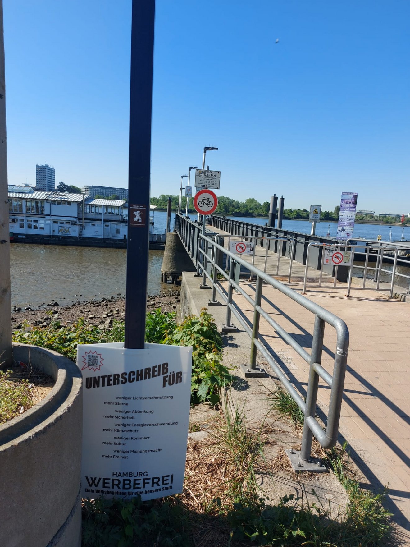 3fa6b51a-3bce-483b-9abb-30888cc1d72e