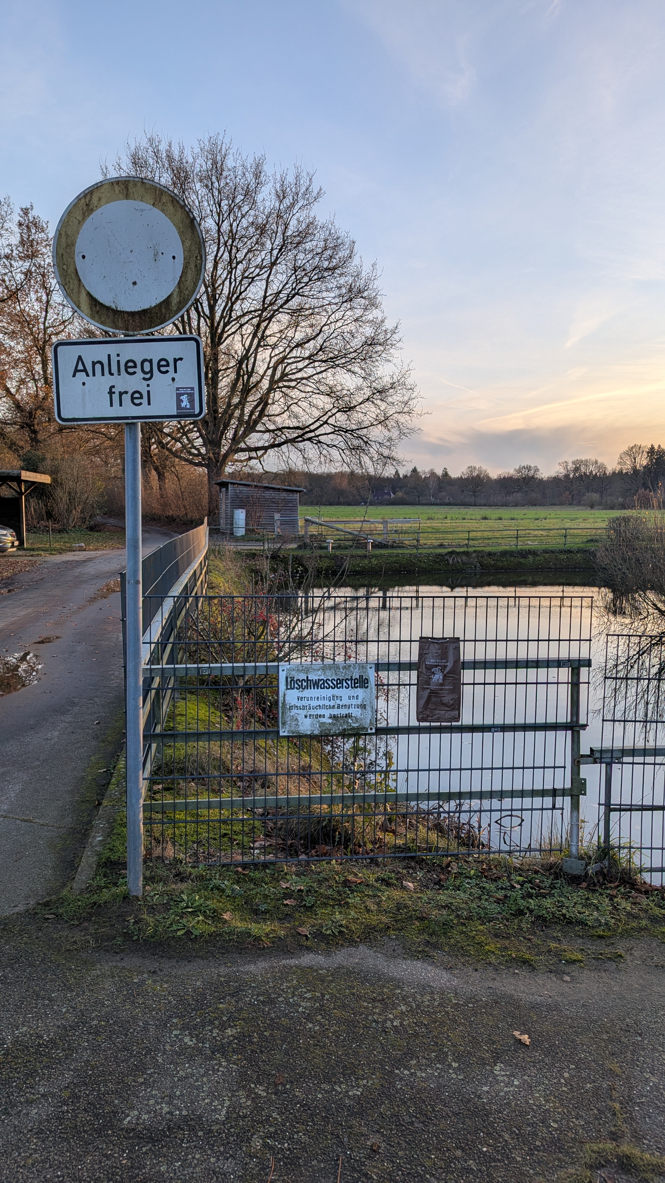 PXL_20251130_142730619